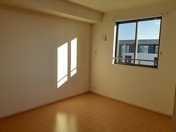 apartment 茨城県下妻市下妻丙110-1
下妻丙の賃貸情報を見る
物件地図