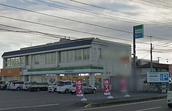 画像22:【コンビニエンスストア】ファミリーマート谷田部店まで1396ｍ