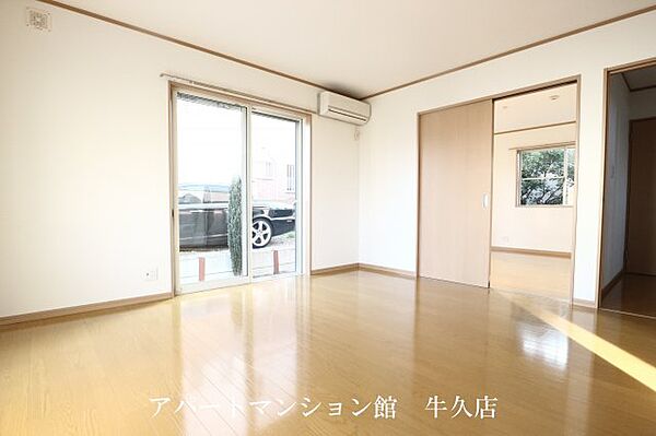 detached 茨城県牛久市上柏田2丁目21-33

地図を見る