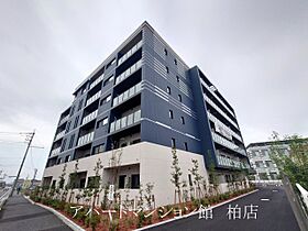 リラッサーレ 205 ｜ 千葉県柏市小青田1丁目6-5（賃貸マンション3LDK・2階・78.88㎡） その1