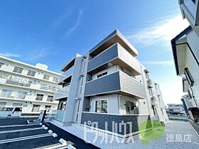 徳島県徳島市八万町法花谷（賃貸アパート2LDK・1階・58.13㎡） その1