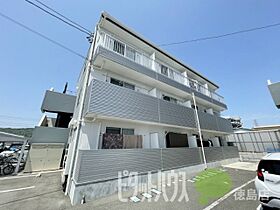 徳島県徳島市八万町内浜（賃貸マンション1DK・3階・31.53㎡） その1