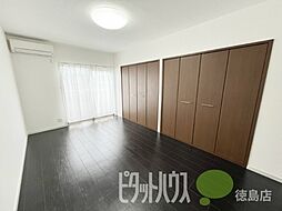 ヴェルディ沖浜 3階1Kのリビング/ダイニング