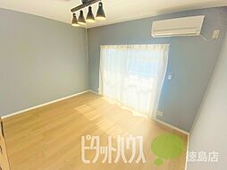 JR牟岐線 二軒屋駅 徒歩20分の賃貸マンション 3階2Kのリビング/ダイニング