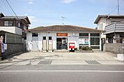 郵便局「徳島上八万郵便局まで1828m」上八万郵便局