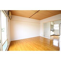 ウエストカーサＡ 205 2階1Kのリビング/ダイニング