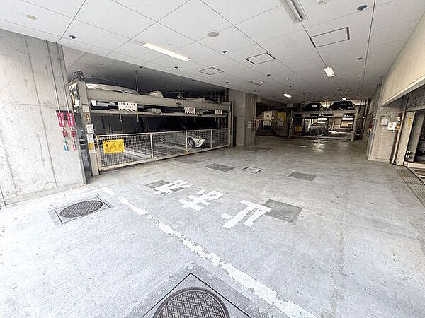 駐車場を拡大表示