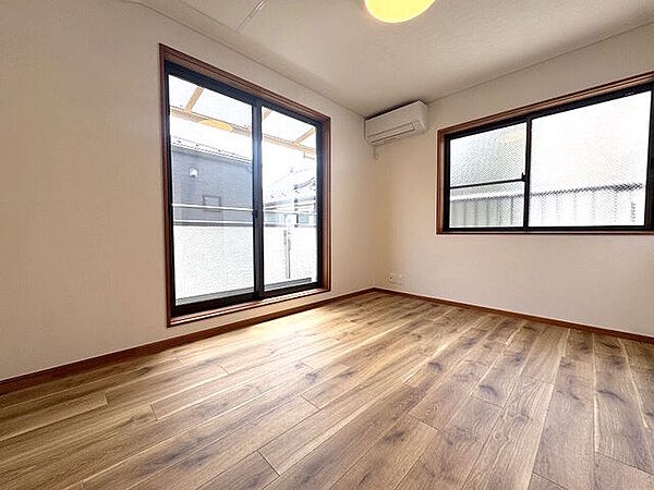 寝室を拡大表示