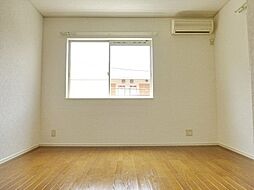 京王線 国領駅 徒歩12分の賃貸アパート 2階1Kのリビング/ダイニング