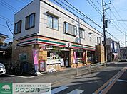 セブンイレブン 徒歩3分。コンビニ 230m