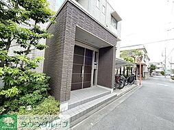 7 / 11