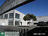 周辺：稲城市立城山小学校 徒歩12分。小学校 910m