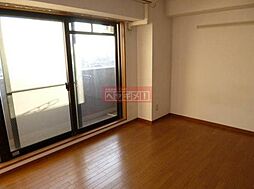 ローズガーデン 204 2階1LDKのリビング/ダイニング