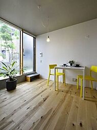 ニシオギソウ 2 2階1SDKのリビング/ダイニング