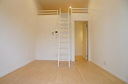 マクト北柏 203 2階1Kのリビング/ダイニング