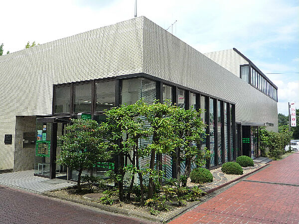 周辺：京都銀行 男山支店（768m）
