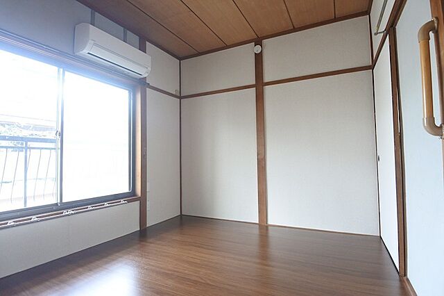 寝室