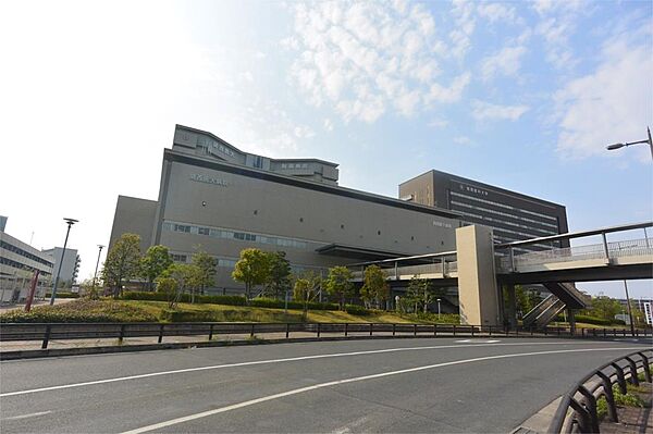 画像21:関西医科大学付属枚方病院（927m）