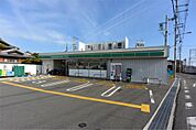 ローソンストア100 枚方村野本町店（135m）