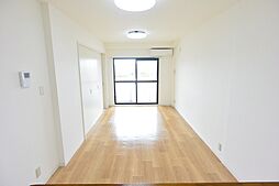 グランドコート 5階1LDKのリビング/ダイニング