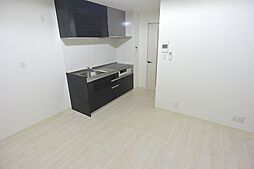 クリエオーレ春日元町 2階1LDKのリビング/ダイニング