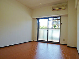 APEX FLAT 1階1Kのリビング/ダイニング