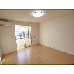 ワーズワースＢ 2階1LDKのリビング/ダイニング