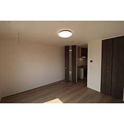 ducco(デュッコ)　VI 3階1Kのリビング/ダイニング