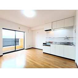 レジデンス山吹 3階2DKのリビング/ダイニング