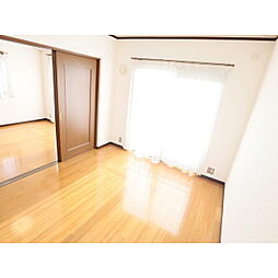 マイティプラザIII 2階2DKのリビング/ダイニング