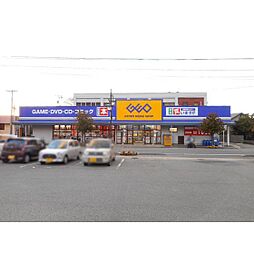 レンタルビデオ「ゲオ須坂店まで1050ｍ」