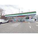 コンビニ「ファミリーマート須坂駅南店まで706ｍ」