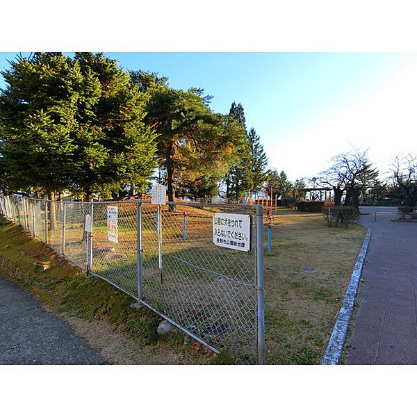 画像22:公園「往生寺公園まで1115ｍ」