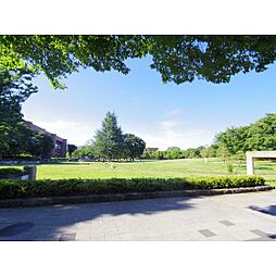 公園「若里公園まで850ｍ」