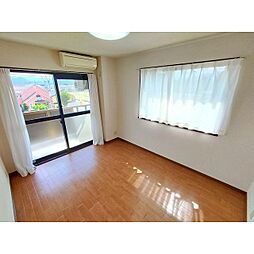 グリーン・ビレッジ 3階3DKのリビング/ダイニング