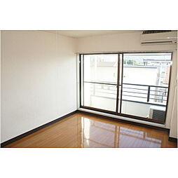 メゾンりんどう 3階1Kのリビング/ダイニング