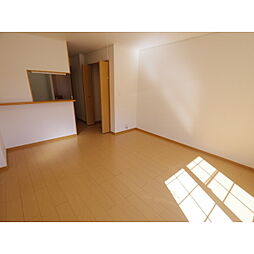 ジューエル 1階ワンルームのリビング/ダイニング