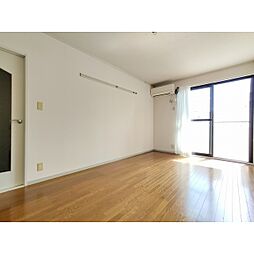 グランドール・アイ　B棟 1階3DKのリビング/ダイニング