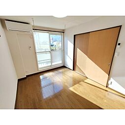 Surplus　Avenir（サープラスアベニール） 1階2DKのリビング/ダイニング