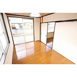 アトゥレ若葉I 1階3DKのリビング/ダイニング