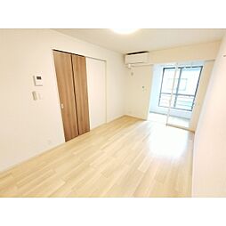 プレミール 1階1LDKのリビング/ダイニング