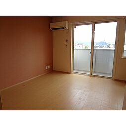 フィガレンス篠山 2階1LDKのリビング/ダイニング