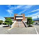 役所「千曲市上山田戸倉出張所まで997ｍ」