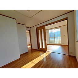 ソレイユトヨダＢ 1階2DKのリビング/ダイニング