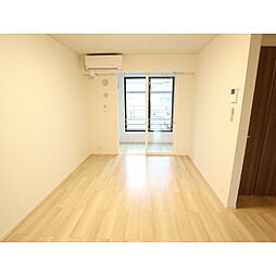 パタマ　サイアム 1階1LDKのリビング/ダイニング