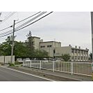 中学校「上田市立第五中学校まで1305ｍ」