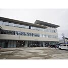 役所「小諸市役所まで2075ｍ」