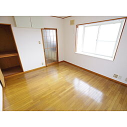 シャトレーゼ三輪 2階1Kのリビング/ダイニング