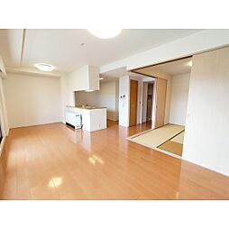 ポレスターセントラルシティ長野903号室 9階3LDKのリビング/ダイニング