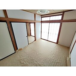 栗田戸建 4DKのリビング/ダイニング